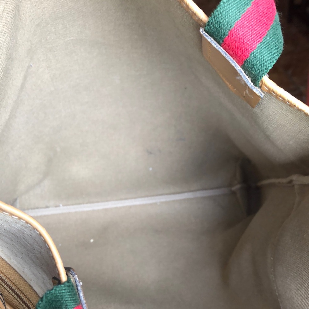 Extra Large Gucci Tote - Picture 7 of 10